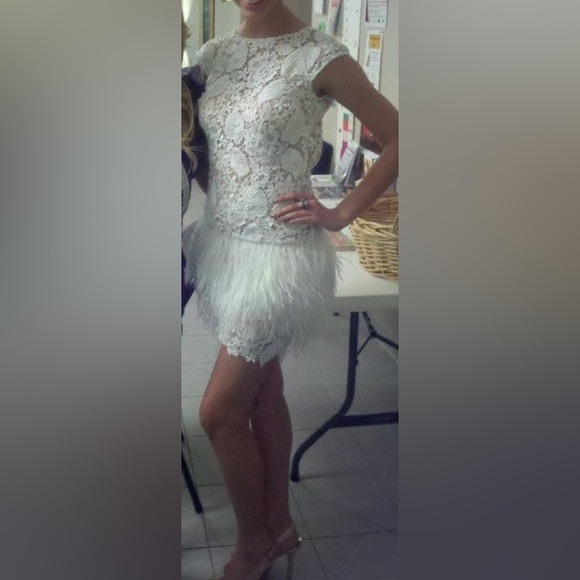 White Jovani size 2 cocktail/pageant/prom dress. - Picture 10 of 10